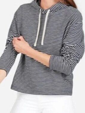 Everlane Striped Hooded Top l